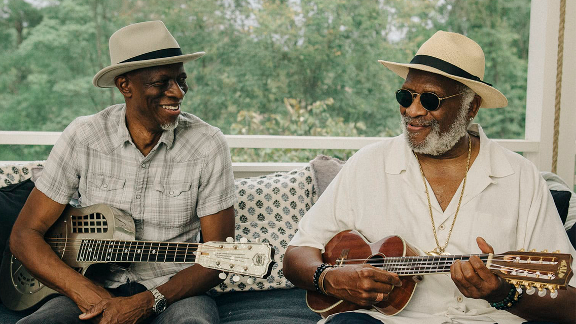 Taj Mahal & Keb Mo Perform on SiriusXM Call-In Radio Show